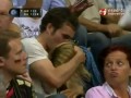 Blondynka na meczu siatkowki