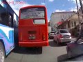 Autobusowa wojna na drodze