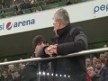 Wieś na boisku, wieś na ławce i wieś na trybunach