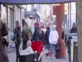 Zdalnie sterowane dziecko diabła - uliczny dowcip