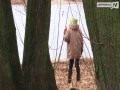 Biegnący z widłami