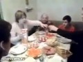 Za odświętnym stołem
