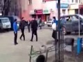 3 Muslimów atakuje Rosjanina