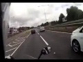 Motor vs 2 tiry