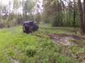 Pułapka na motocyklistów i quadowców w lesie
