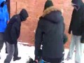 Azjata zaatakowany przez kretynów