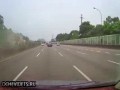 Ferrari vs Nissan GTR na autostradzie
