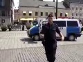 To co się stanie gdy zechcesz sfilmować szwedzkiego policjanta