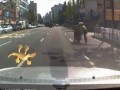 Uciekający motocyklista kontra zawzięty policjant