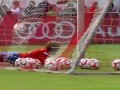 Robert Lewandowski strzelił pięknego gola na treningu w Bayernie