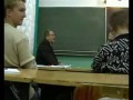 Żart z komórką na lekcji wcale nie musi być chamski