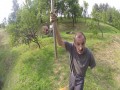 Chłopaki na KTM zgubili drogę i trafili na pole Jacka