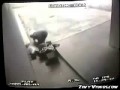 Murzyn pobił starszą francuską kobietę