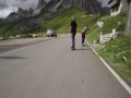Longboardem po Alpach