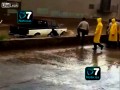 Policjant ratuje dziecko