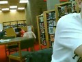 W bibliotece