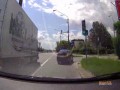 Co za Debil stoi na pasie do rozpędzania się
