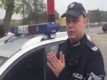 Policja wjeżdza na teren prywatny Zbigniewa Stonogii