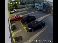 Na ratunek uciekającemu mustangowi z garażu