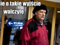Wyjście z lewej strony