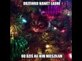 Kot na drzewie