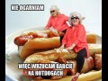 Babcia na hotdogach