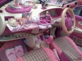 Hello kitty car