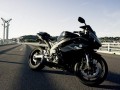 Yamaha r1