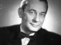 Chłodny uśmieszek