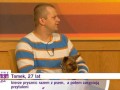 Tomek bierze prysznic razem z