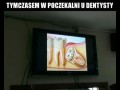 W poczekalni