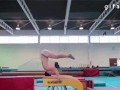 Jak zakładać spodnie