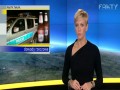 Policjanci z Garwolina z buteleczkami po piwie
