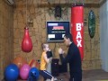 Tata trenuje z córką