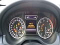 Shakowany Mercedes Benz A-Classa lub Elektroniczny chaos