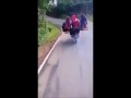 Cała rodzinka na jednym motorze
