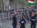 Bez kompromisu - Węgierska Policja nie wpuszcza nielegalnych imigrantów