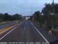 Calais atak imigrantów na ciężarówki